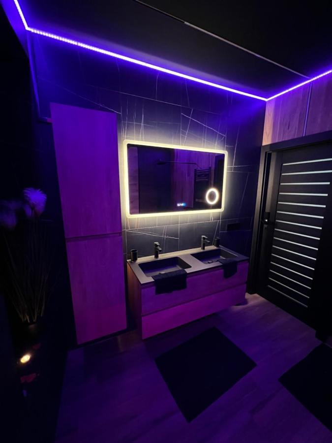 Aux Secrets De Lora, Chambre De Charme Vip Verviers Exterior foto