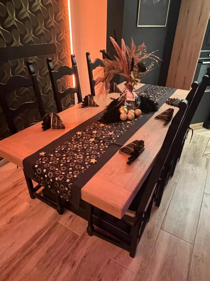 Aux Secrets De Lora, Chambre De Charme Vip Verviers Exterior foto